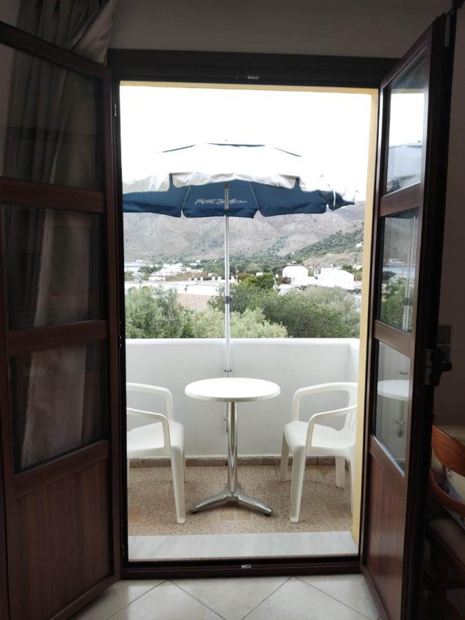 Tilos Fantasy Livadia  Extérieur photo